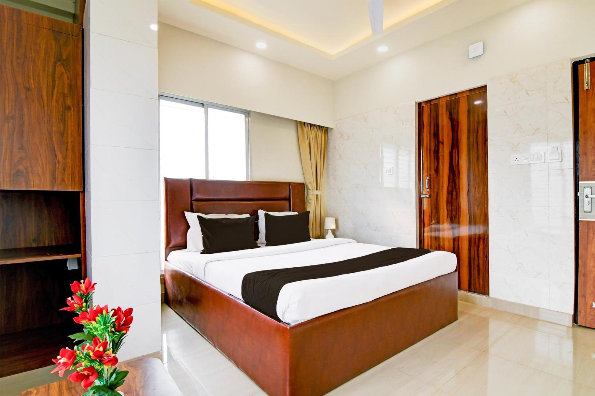 Super Townhouse Kaikhali Near Airport Hotel Kolkata Luaran gambar